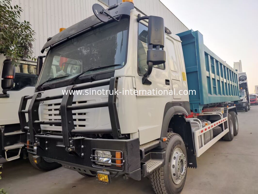 SINOTRUK Hook-Arm Garbage Truck dengan 20 Ton HYVA Hook Arm, 43 Wheelbase Chassis dan Volume Kontainer yang Dapat Dikustomisasi