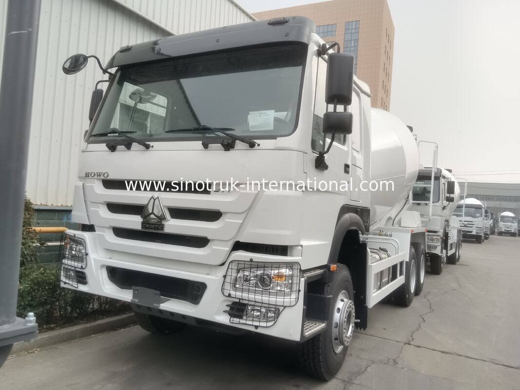 Truk Mixer HOWO Tenaga Kuda Tinggi 371HP Konsumsi Bahan Bakar Rendah LHD 6×4 10 roda