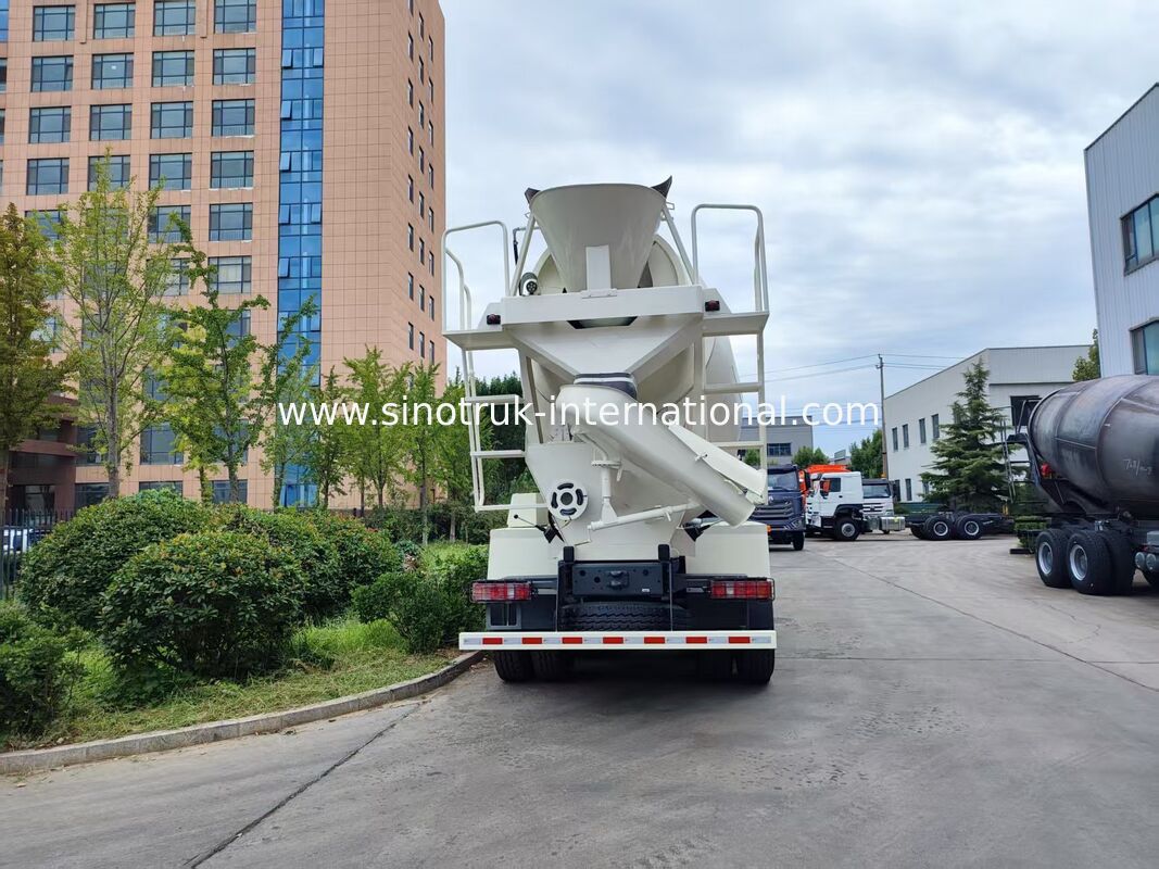 Heavy Duty HOWO 8x4 16m3 Beton Mixer Truk 371HP Mesin PMP Pengurangi Kecepatan Untuk Konstruksi