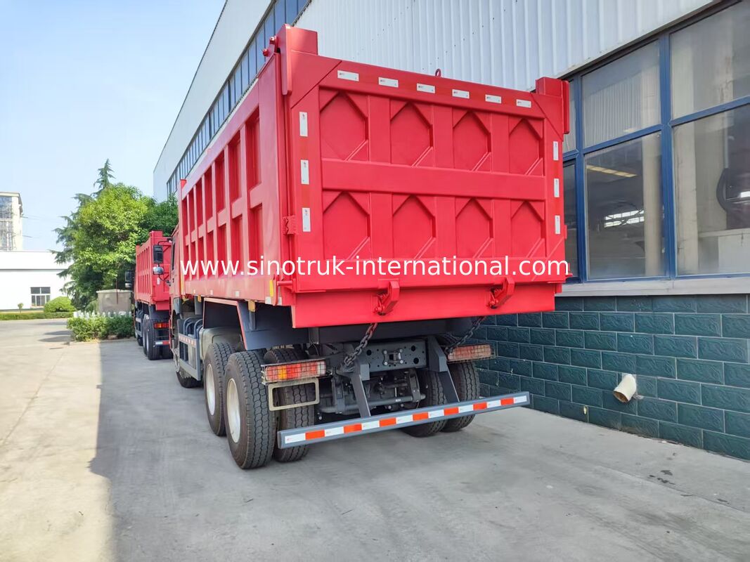 Heavy Duty Red 6*4 Tipper Truck 20 Meter Kubik 371HP Mesin, 40-50 Ton Muatan untuk Pengangkutan Tambang