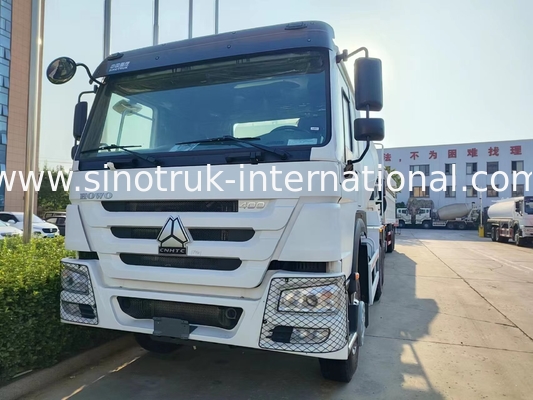 Tenaga Kuda Tinggi 400HP Konsumsi Bahan Bakar Rendah HOWO Mixer Truck LHD 6×4 10 roda