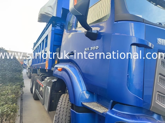 Kekuatan Versatile HOWO 6x4 380HP Blue Dump Truck Dengan 20CBM Square Cargo Box Dan Waterproof Tarp Flip Cove