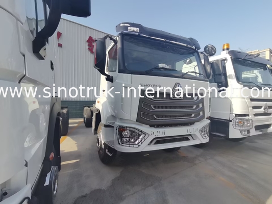 SINOTRUK HOHAN Howo Tipper Dump Truck Chassis Weichai Mesin 6 × 4 LHD ZZ3257V384JB1 Model