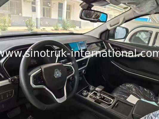 SINOTRUK 4x4 Pickup dengan 2.0T Turbo Engine.