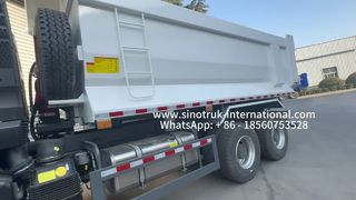 SINOTRUK HOWO Tipper Truck 380HP Tugas Berat